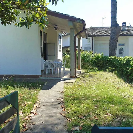 Holiday home Holiday Galattico