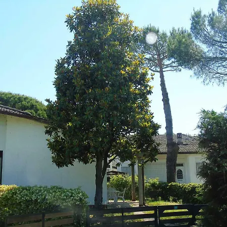 Holiday home Holiday Galattico *